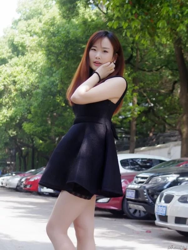 Huiling Qin Profile image 2