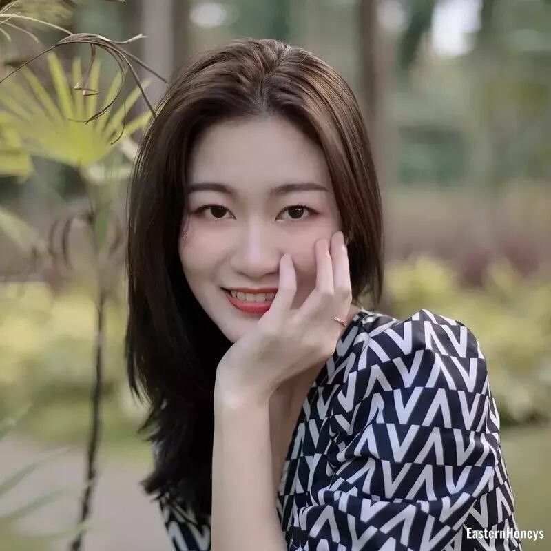 Qiu, 26