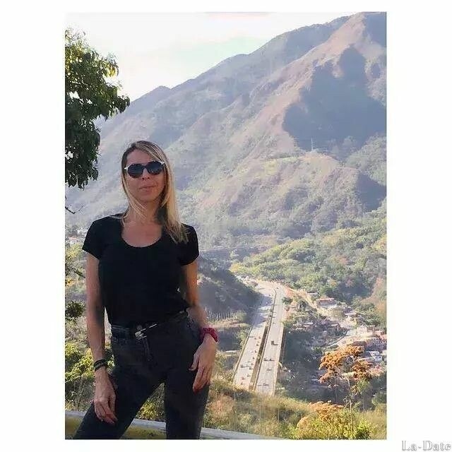 Karina Profile image 1