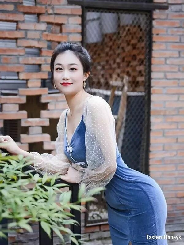 Minglan Profile image 3