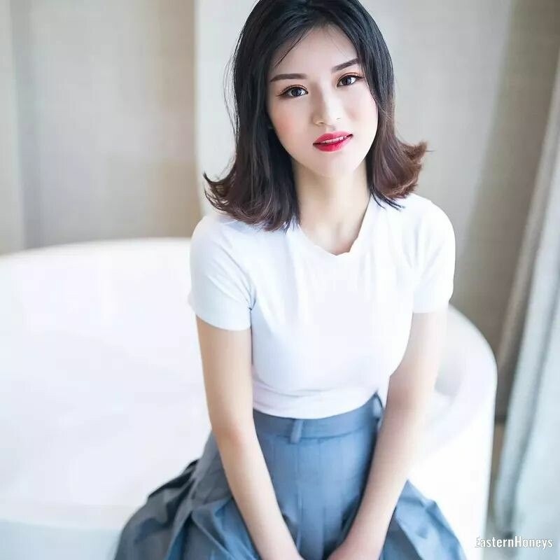 Nancy Profile image 5