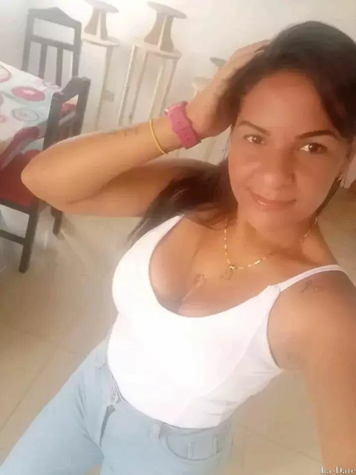 Yersi Profile image 2