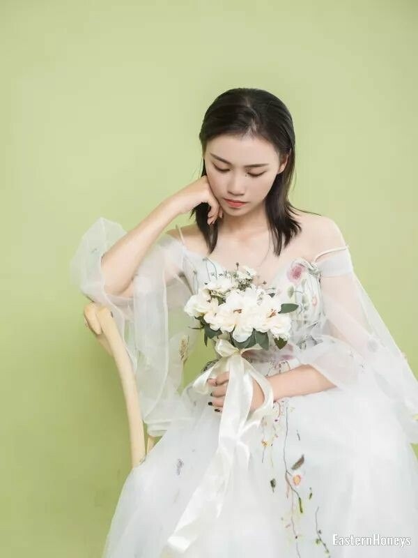 Yanting, 19