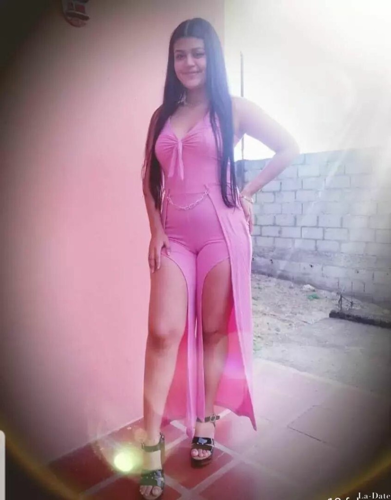 Caroli Profile image 2